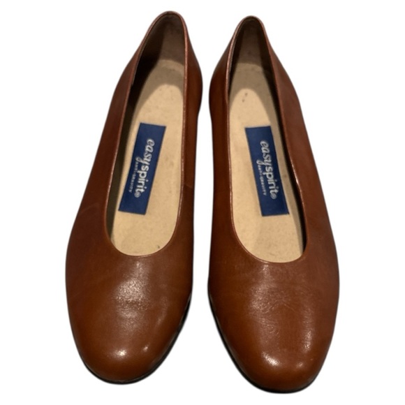 Easy Spirit Shoes - Easy Spirit Brown Leather Flats Timeless Style